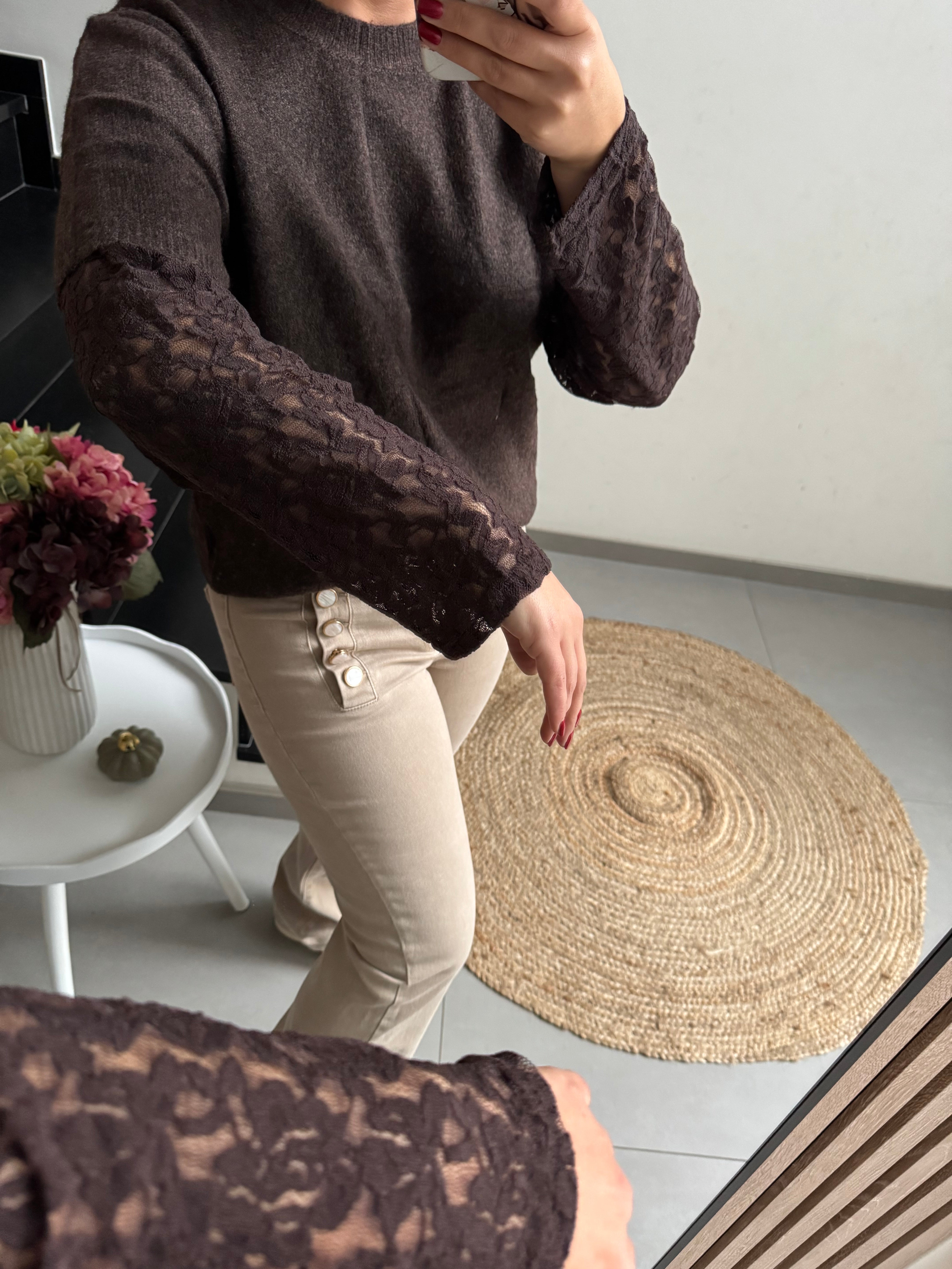 Pull dentelle chocolat