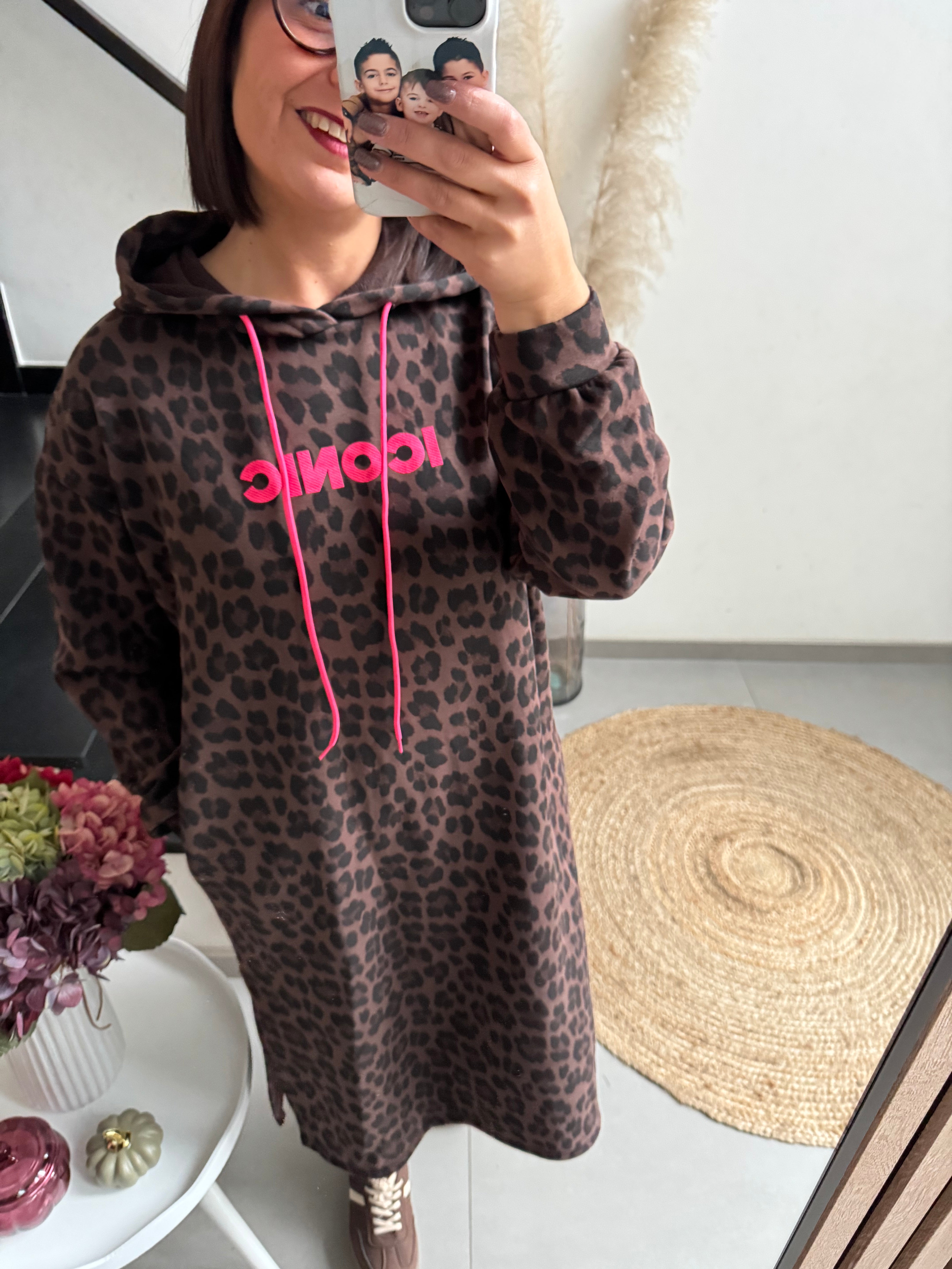 Robe léopard Iconic